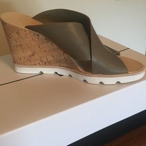 dolce vita lida wedge